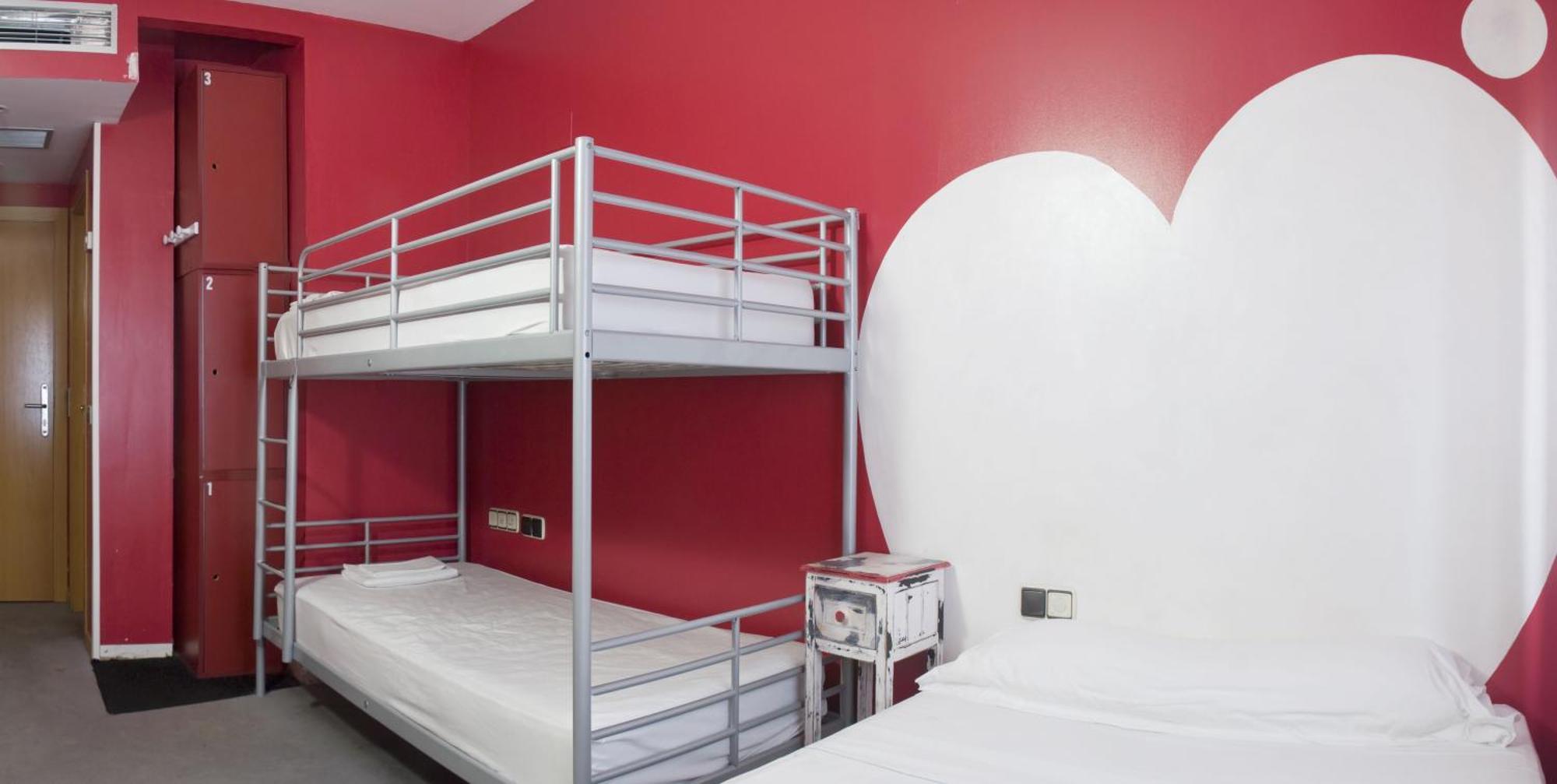 Albergue Revolutum Hostel Salamanca Ngoại thất bức ảnh