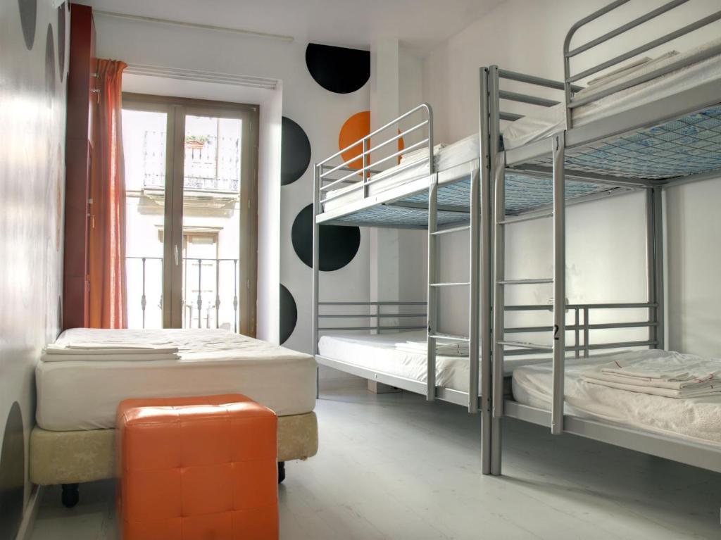 Albergue Revolutum Hostel Salamanca Phòng bức ảnh
