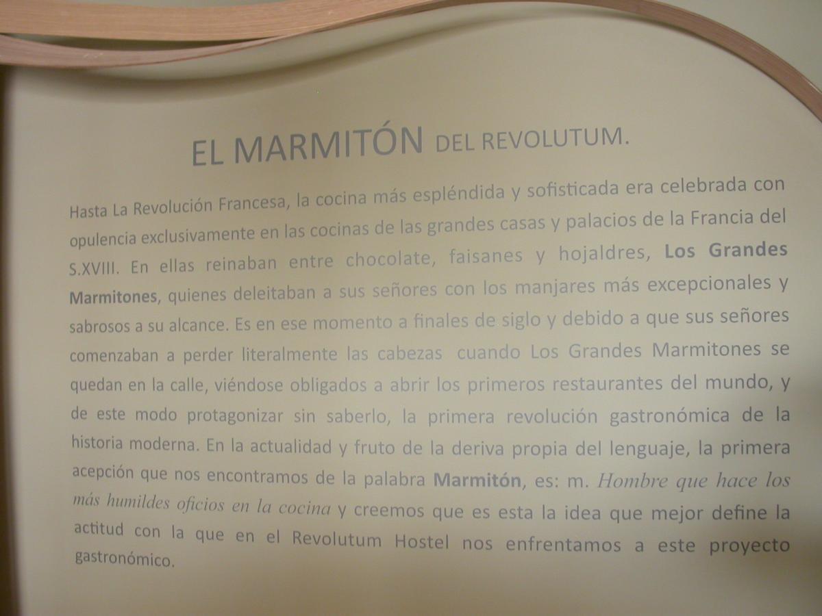 Albergue Revolutum Hostel Salamanca Ngoại thất bức ảnh